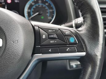 NISSAN LEAF 40kWh Tekna Hatchback 5dr Electric Auto (150 ps)