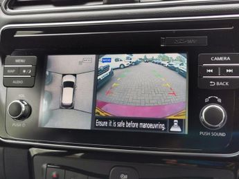NISSAN LEAF 40kWh Tekna Hatchback 5dr Electric Auto (150 ps)