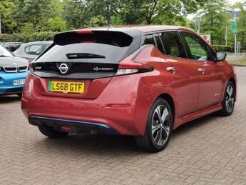 NISSAN LEAF 40kWh Tekna Hatchback 5dr Electric Auto (150 ps)