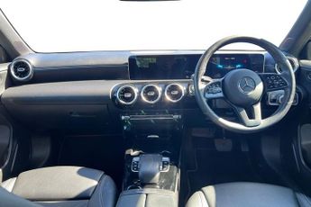 MERCEDES-BENZ A-CLASS 1.5 A180d SE (Executive) Hatchback 5dr Diesel 7G-DCT Euro 6 (s/s