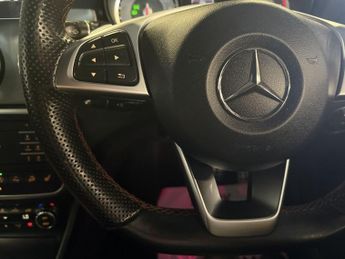 MERCEDES-BENZ GLA 2.1 GLA220d AMG Line (Premium Plus) SUV 5dr Diesel 7G-DCT 4MATIC