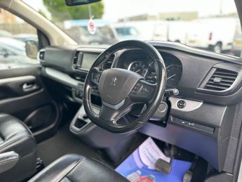 PEUGEOT TRAVELLER 2.0 BlueHDi Allure Standard MPV 5dr Diesel EAT8 MWB Euro 6 (s/s)