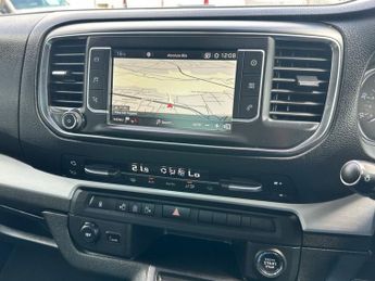 PEUGEOT TRAVELLER 2.0 BlueHDi Allure Standard MPV 5dr Diesel EAT8 MWB Euro 6 (s/s)