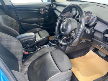 MINI HATCH 1.5 Cooper Hatchback 5dr Petrol Steptronic Euro 6 (s/s) (136 ps)