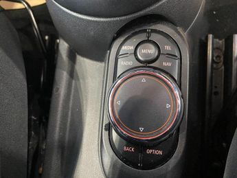 MINI HATCH 1.5 Cooper Hatchback 5dr Petrol Steptronic Euro 6 (s/s) (136 ps)