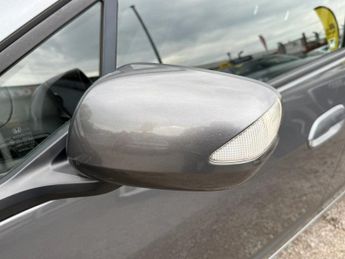 HONDA INSIGHT 1.3h IMA ES-T Hatchback 5dr Petrol Hybrid CVT Euro 5 (102 ps)