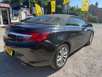 VAUXHALL CASCADA 2.0 CDTi Elite Convertible 2dr Diesel Manual Euro 5 (s/s) (165 p