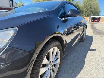 VAUXHALL CASCADA 2.0 CDTi Elite Convertible 2dr Diesel Manual Euro 5 (s/s) (165 p