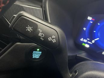 FORD KUGA 2.5 EcoBoost Duratec 14.4kWh ST-Line SUV 5dr Petrol Plug-in Hybr