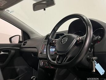 VOLKSWAGEN POLO 1.0 BlueMotion Tech SE Hatchback 5dr Petrol Manual Euro 6 (s/s) 