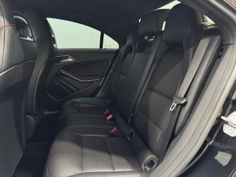 MERCEDES-BENZ CLA 2.1 CLA220d AMG Line Coupe 4dr Diesel 7G-DCT 4MATIC Euro 6 (s/s)