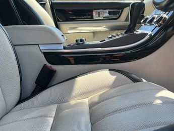 LAND ROVER RANGE ROVER SPORT 3.0 TD V6 Autobiography Sport SUV 5dr Diesel CommandShift 4WD Eu