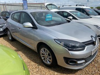 Renault Megane 1.5 dCi Dynamique Nav Hatchback 5dr Diesel Manual Euro 6 (s/s) (