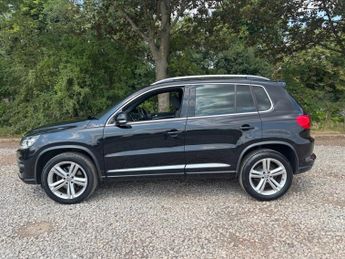 VOLKSWAGEN TIGUAN 2.0 TDI BlueMotion Tech R-Line SUV 5dr Diesel DSG 4WD Euro 5 (s/