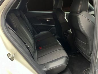 PEUGEOT 3008 1.5 BlueHDi GT Line SUV 5dr Diesel EAT Euro 6 (s/s) (130 ps)