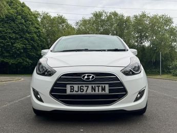 HYUNDAI IX20 1.6 SE Nav Hatchback 5dr Petrol Auto Euro 6 (125 ps)