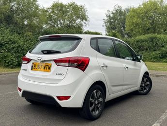 HYUNDAI IX20 1.6 SE Nav Hatchback 5dr Petrol Auto Euro 6 (125 ps)