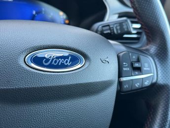 FORD KUGA 1.5 EcoBlue ST-Line SUV 5dr Diesel Auto Euro 6 (s/s) (120 ps)