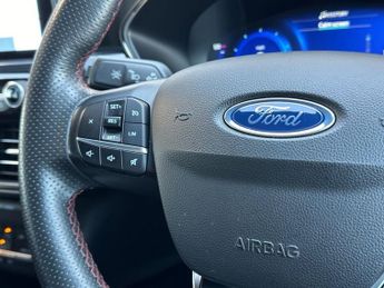 FORD KUGA 1.5 EcoBlue ST-Line SUV 5dr Diesel Auto Euro 6 (s/s) (120 ps)