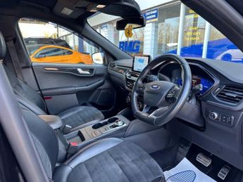 FORD KUGA 1.5 EcoBlue ST-Line SUV 5dr Diesel Auto Euro 6 (s/s) (120 ps)