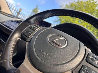 LEXUS NX 2.5 300h GPF SUV 5dr Petrol Hybrid E-CVT 4WD Euro 6 (s/s) (197 p