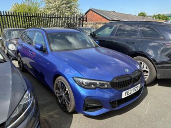 BMW 330 2.0 330e 12kWh M Sport Touring 5dr Petrol Plug-in Hybrid Auto Eu