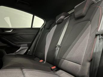 FORD FOCUS 1.0T EcoBoost ST-Line Hatchback 5dr Petrol Manual Euro 6 (s/s) (