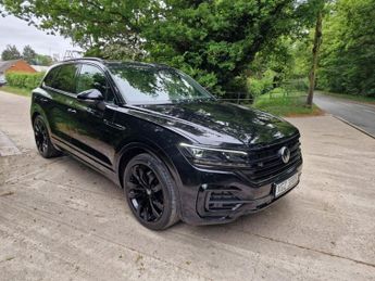Volkswagen Touareg 3.0 TDI V6 Black Edition SUV 5dr Diesel Tiptronic 4Motion Euro 6