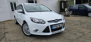 Ford Focus 1.0T EcoBoost Zetec Hatchback 5dr Petrol Manual Euro 5 (s/s) (12
