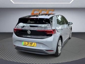 VOLKSWAGEN ID.3 Pro Performance 58kWh Life Hatchback 5dr Electric Auto (204 ps)