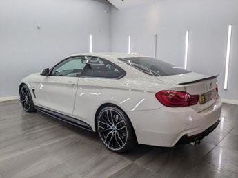 BMW 4 SERIES 2.0 420i M Sport Coupe 2dr Petrol Auto Euro 6 (s/s) (184 ps)