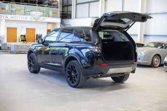 LAND ROVER DISCOVERY SPORT 2.2 SD4 HSE Luxury SUV 5dr Diesel Auto 4WD Euro 5 (s/s) (190 ps)