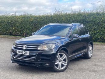 VOLKSWAGEN TOUAREG 3.0 TDI V6 BlueMotion Tech Altitude SUV 5dr Diesel Tiptronic 4WD
