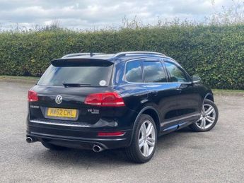VOLKSWAGEN TOUAREG 3.0 TDI V6 BlueMotion Tech Altitude SUV 5dr Diesel Tiptronic 4WD