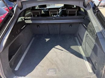 AUDI A6 AVANT 2.0 TFSI 40 Black Edition Estate 5dr Petrol S Tronic Euro 6 (s/s