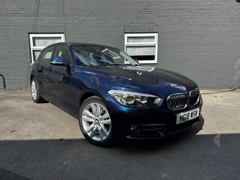 BMW 120 2.0 120i Sport Hatchback 5dr Petrol Auto Euro 6 (s/s) (184 ps)