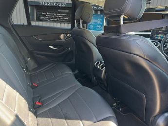 MERCEDES-BENZ GLC 2.1 GLC250d Sport (Premium Plus) SUV 5dr Diesel G-Tronic 4MATIC 