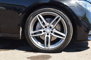 MERCEDES-BENZ E-CLASS 2.0 E220d AMG Line (Premium Plus) Saloon 4dr Diesel G-Tronic+ Eu