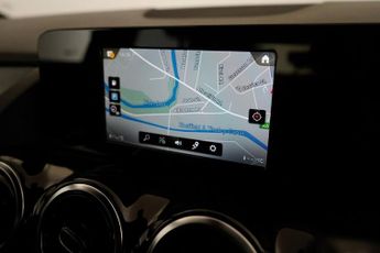 MERCEDES-BENZ GLA 1.3 GLA180 AMG Line SUV 5dr Petrol 7G-DCT Euro 6 (s/s) (136 ps)