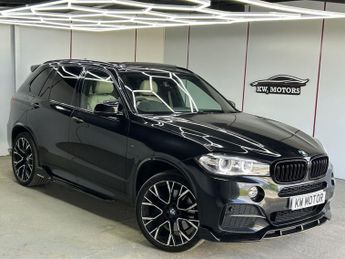 BMW M5 3.0 M50d SUV 5dr Diesel Auto xDrive Euro 6 (s/s) (381 ps)