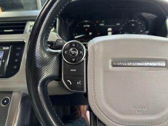 LAND ROVER RANGE ROVER SPORT 3.0 SD V6 Autobiography Dynamic SUV 5dr Diesel Auto 4WD Euro 6 (