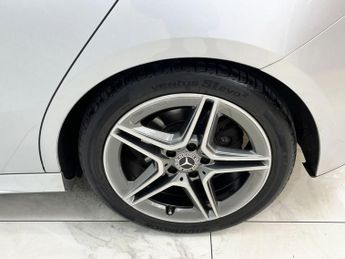 MERCEDES-BENZ A-CLASS 1.3 A200 AMG Line Hatchback 5dr Petrol Manual Euro 6 (s/s) (163 