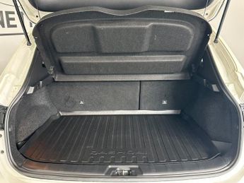 NISSAN QASHQAI 1.3 DIG-T N-Motion SUV 5dr Petrol Manual Euro 6 (s/s) (140 ps)