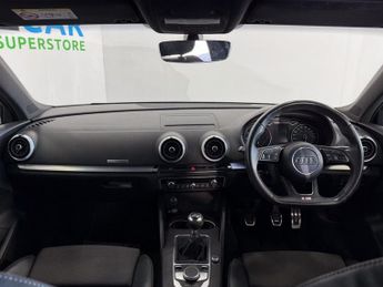 AUDI A3 1.5 TFSI CoD S line Saloon 4dr Petrol Manual Euro 6 (s/s) (150 p