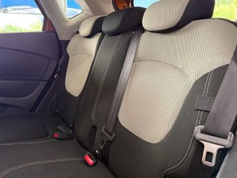 RENAULT CAPTUR 0.9 TCe ENERGY Iconic SUV 5dr Petrol Manual Euro 6 (s/s) (90 ps)