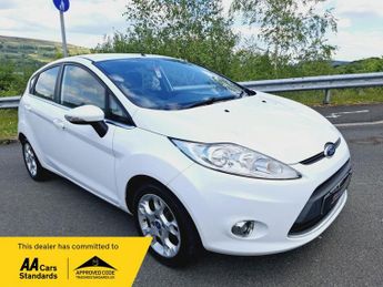 Ford Fiesta 1.4 Zetec Hatchback 5dr Petrol Manual (130 g/km, 94 bhp)