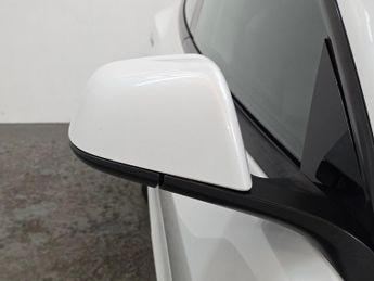 TESLA Model 3 (Dual Motor) Long Range Saloon 4dr Electric Auto 4WDE (346 ps)