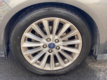 FORD C-MAX 1.0T EcoBoost GPF Titanium MPV 5dr Petrol Manual Euro 6 (s/s) (1