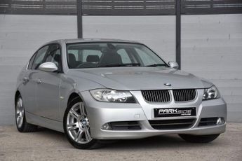 BMW 218 2.5 325i SE Saloon 4dr Petrol Auto Euro 4 (218 ps)