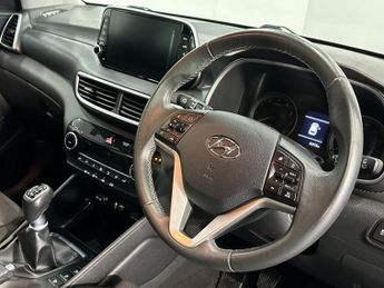 HYUNDAI TUCSON 1.6 GDi SE Nav SUV 5dr Petrol Manual Euro 6 (s/s) (132 ps)